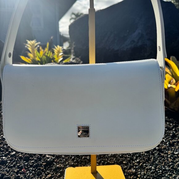 Dooney & Bourke Made in Italy White Leather Shoulder Bag - Picture 3 of 17